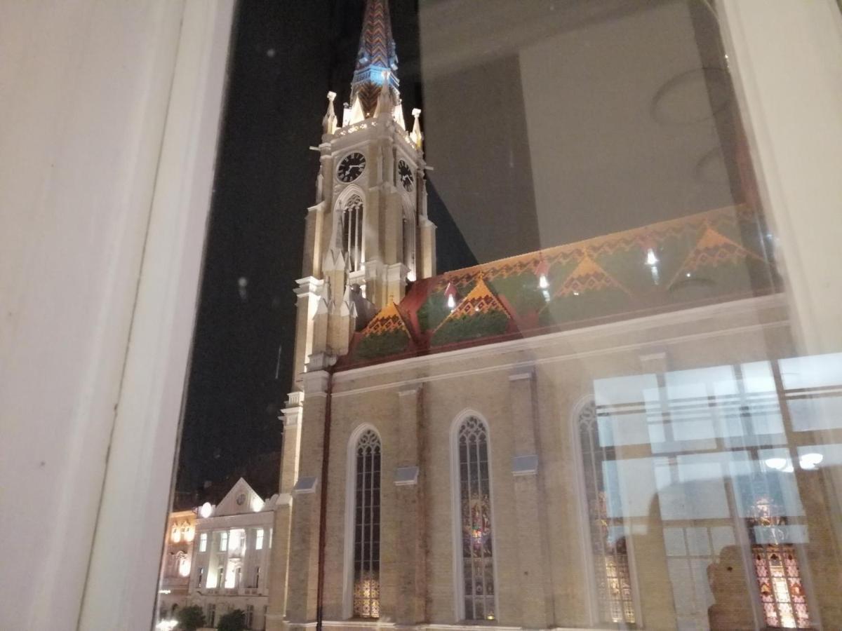 Filinhome Zmaj Jovina Suite Novi Sad Exteriör bild